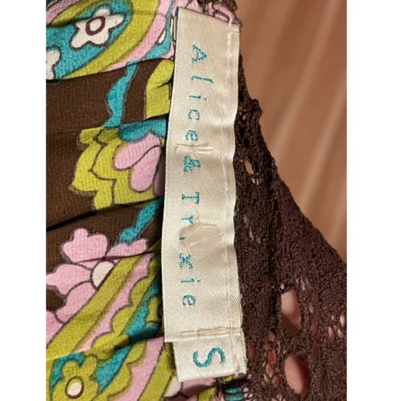Alice & Trixie Paisley Print Silk Halter Top Size Small - Picture 6 of 7